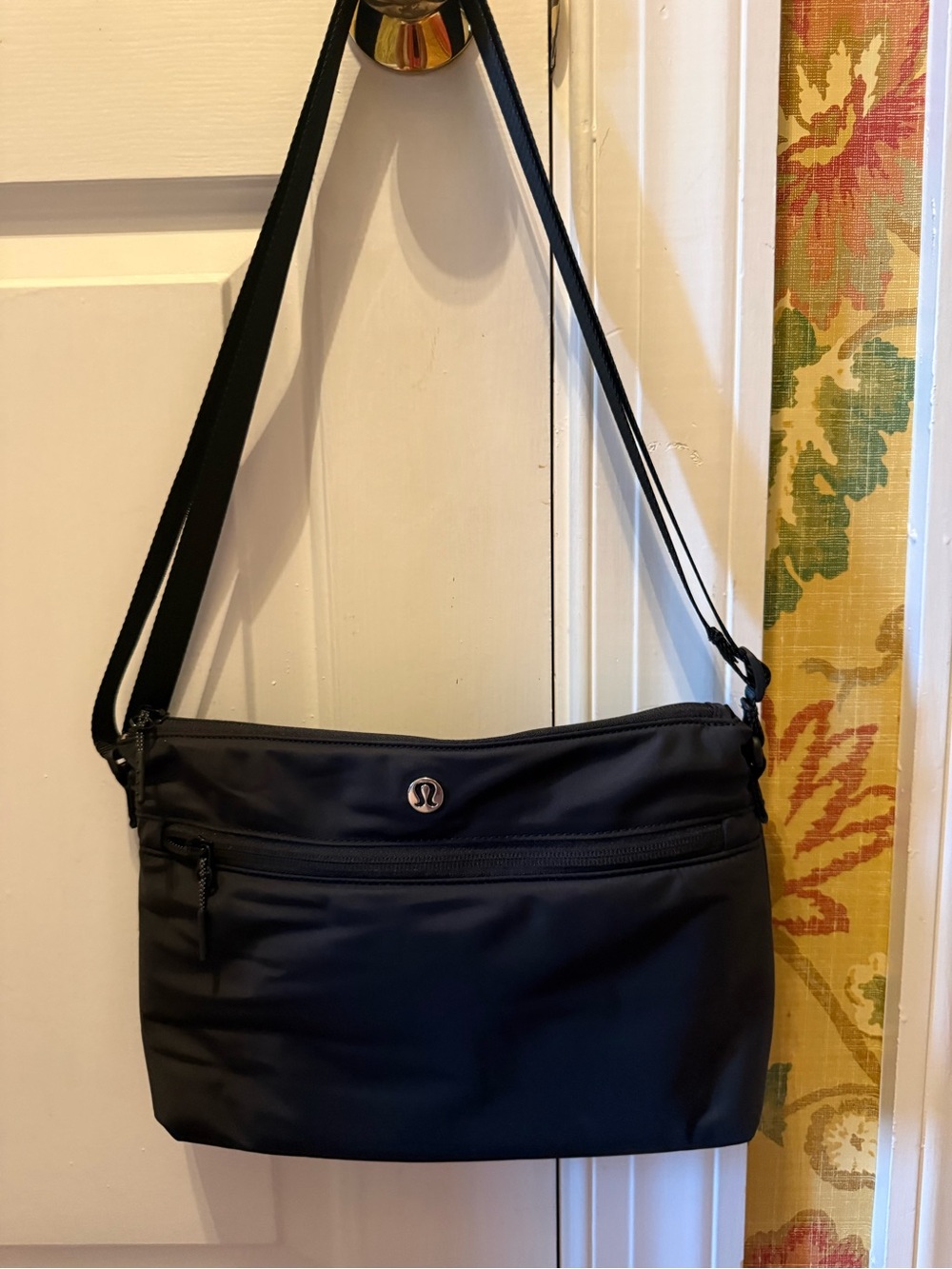 Lululemon crossbody
